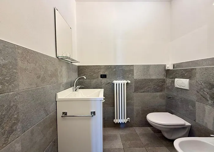 Mansarda Di Pianello アパート *