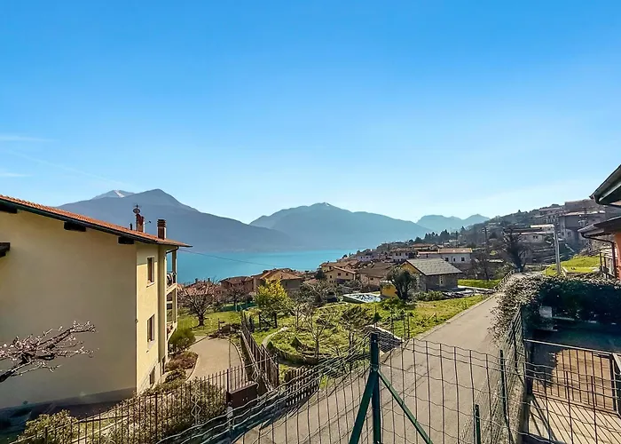 Mansarda Di Pianello Pianello Del Lario