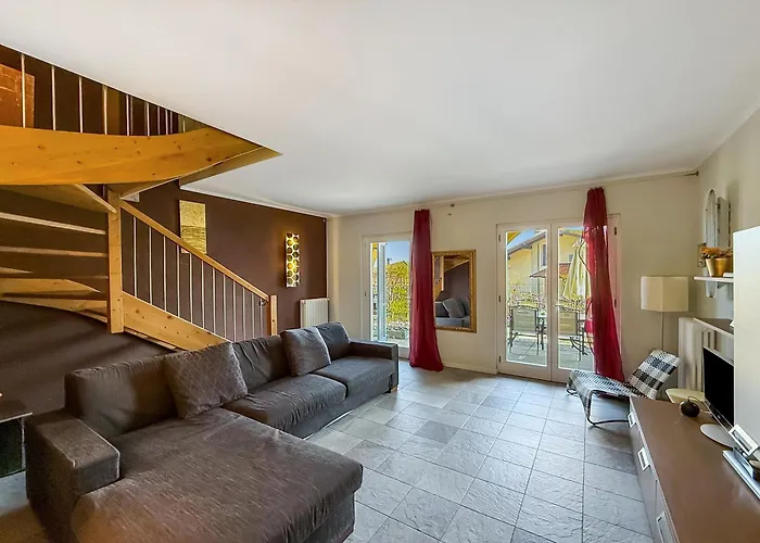 アパート Mansarda Di Pianello Pianello Del Lario