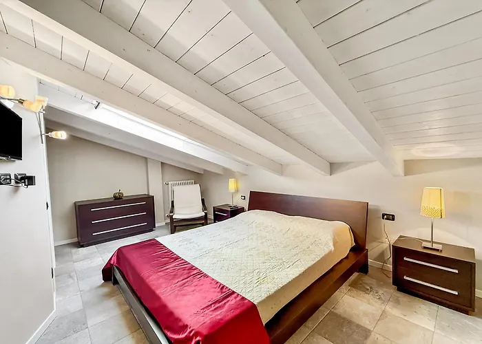 Mansarda Di Pianello